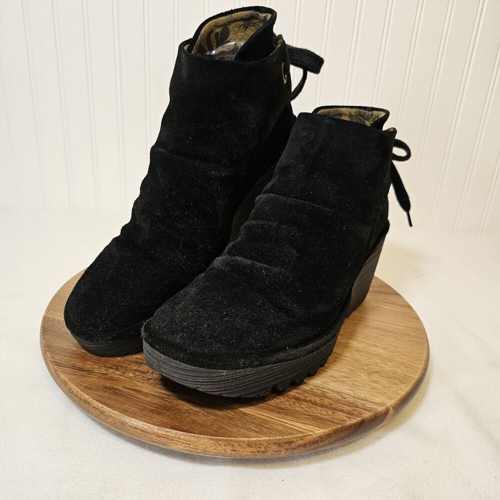 FLY London Yama Suede Wedge Ankle Boots Black Size‎ 39 Tie back closure booties